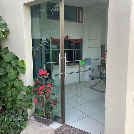 El Fresno Hotel Maria Elenena מראה חיצוני תמונה