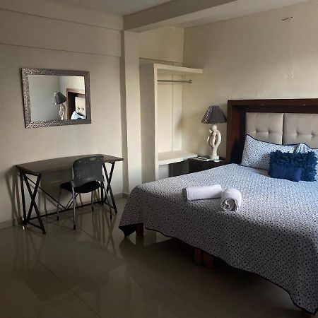 El Fresno Hotel Maria Elenena מראה חיצוני תמונה